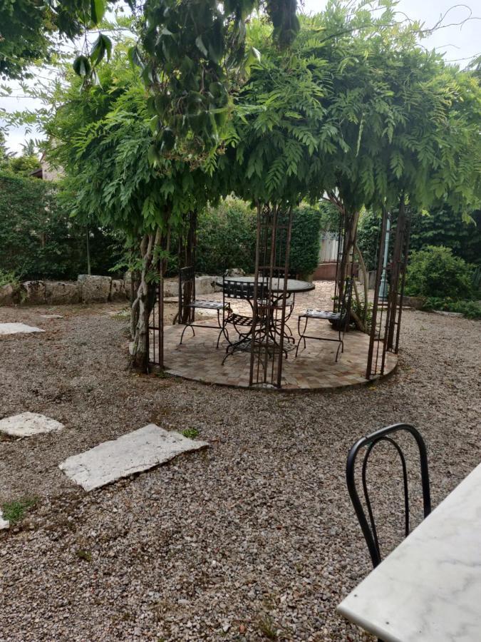 Bed and Breakfast Le Logis De Lou Blars Exterior foto